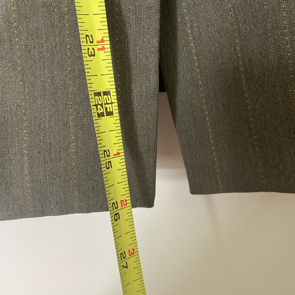 Micheal Micheal Kors pinstripe suit jacket sz 10 pants sz 8 - Picture 5 of 14